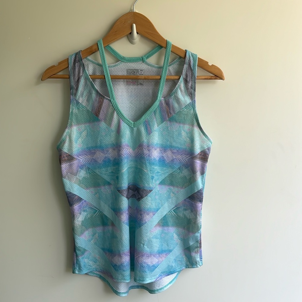 Lucky in Love  V-neck tank top S